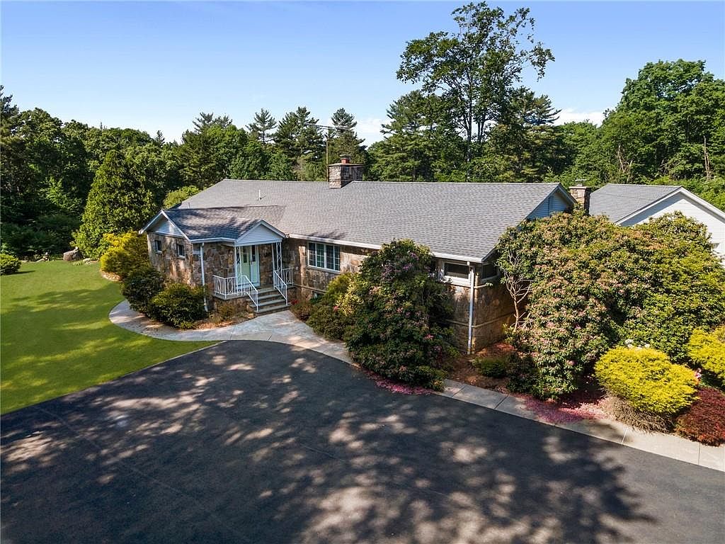 112 B South Killingly Rd, Foster, RI 02825 Zillow