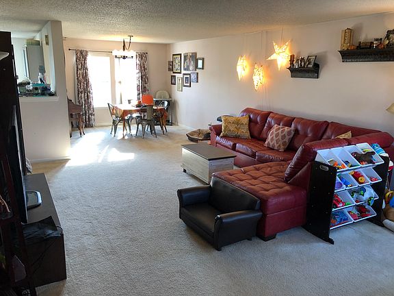 5th image of 2085 Westmere Dr