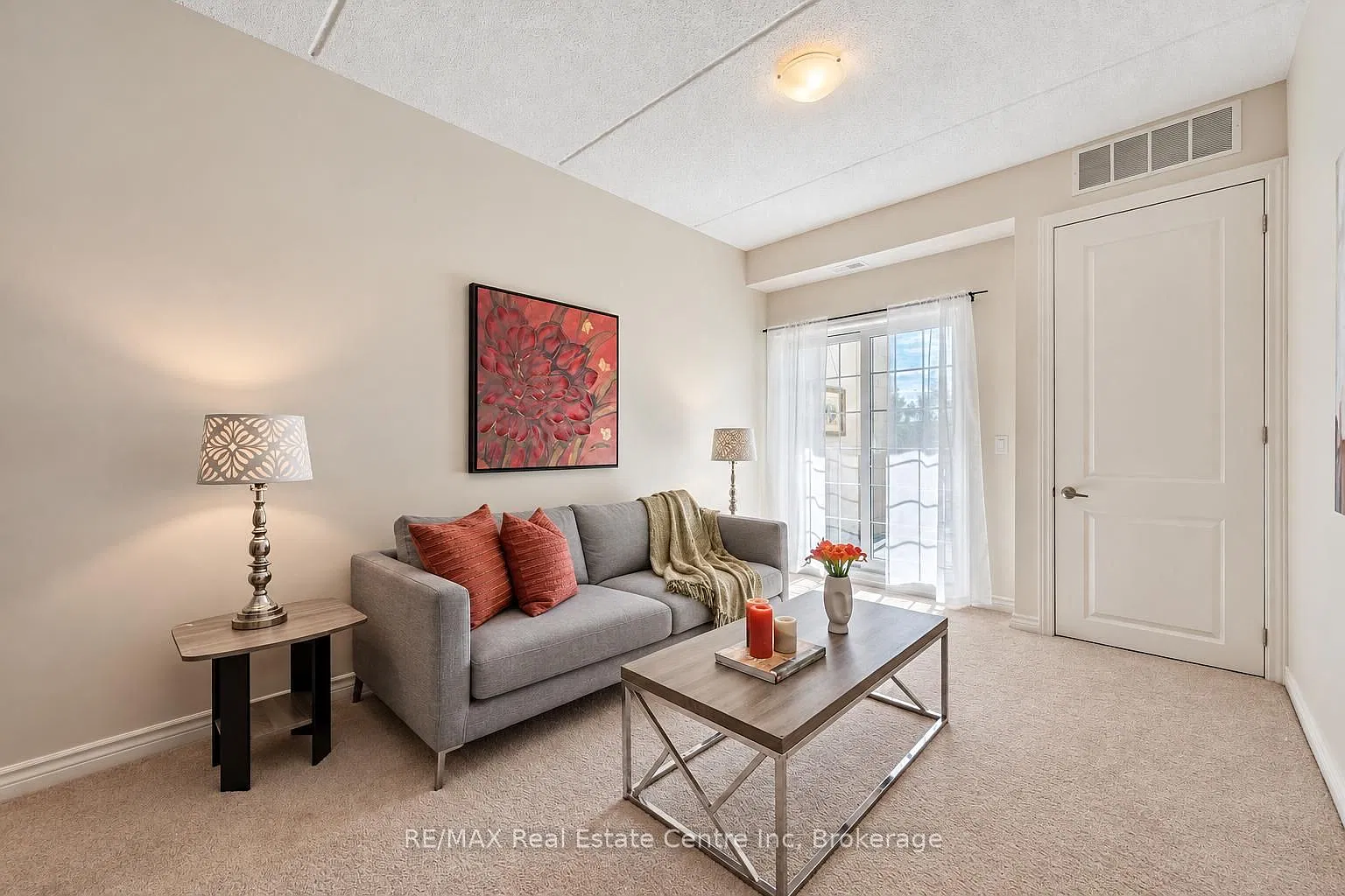 2 bed, $2,500 — Photo 1