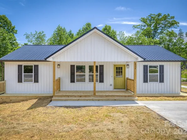 2934 Drummond St, Connelly Springs, NC 28612