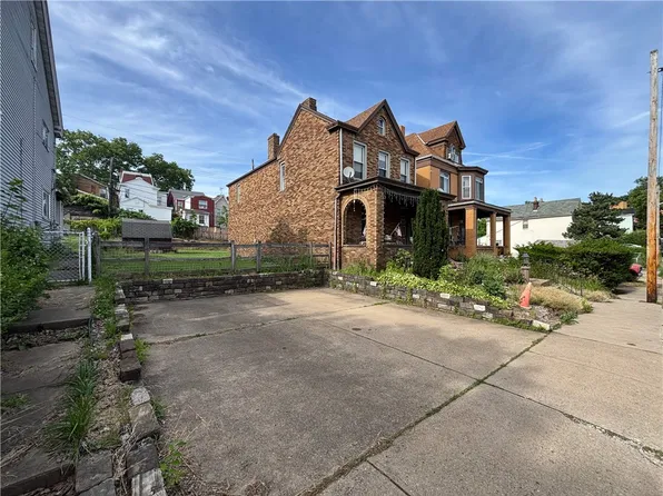135 Rochelle St, Pittsburgh, PA 15210