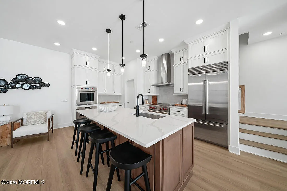 2 bed, 2.5 bath, $5,500 — Photo 2