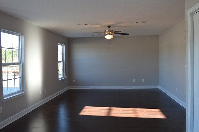 2nd image of 709 Waterlily Ct