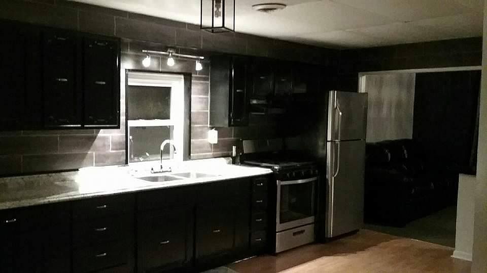 1st image of 8008 Hazelwood Ave
