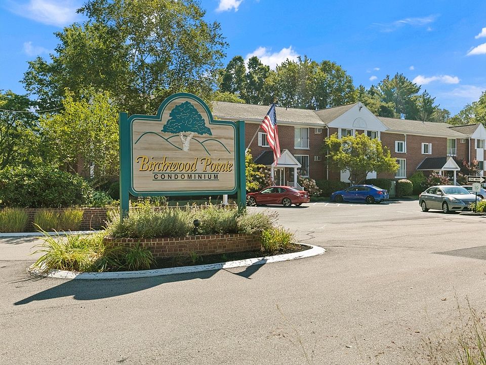 1st image of 2 Birchwood Ct #101