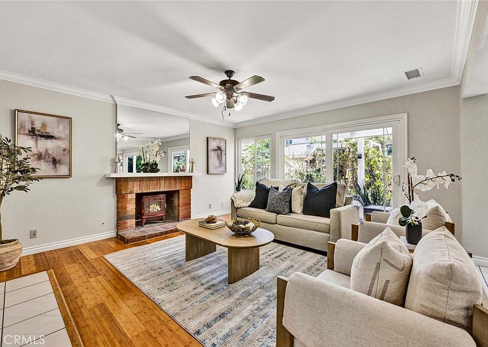 1st image of 3841 Claremont St