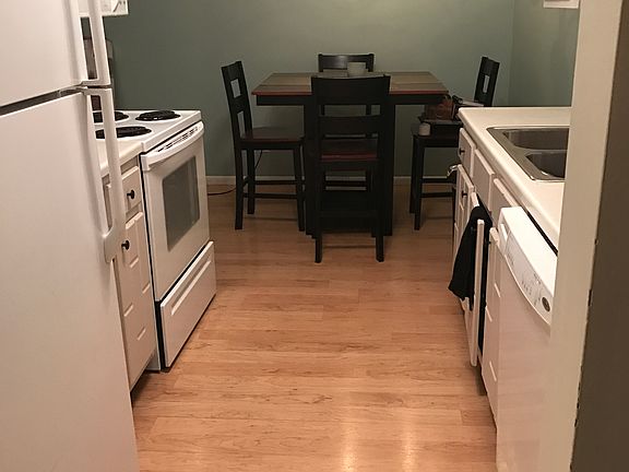 4th image of 4575 80th Street Cir W #308