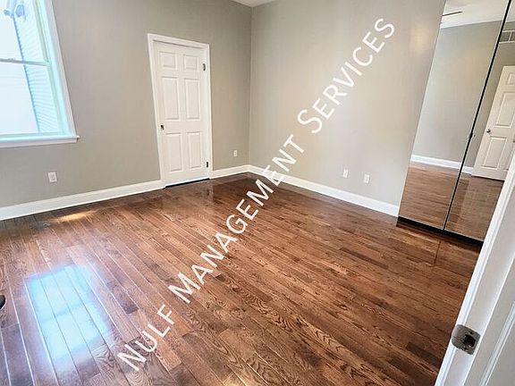 5th image of 315 37th St