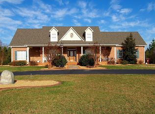 1706 Taylor Rd, East Bend, NC 27018