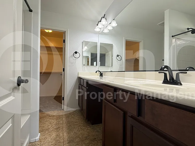 3927 E Edna Dr — Photo 20