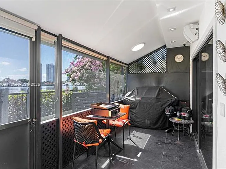 21145 Helmsman Dr #Townhouse N11 — Photo 34