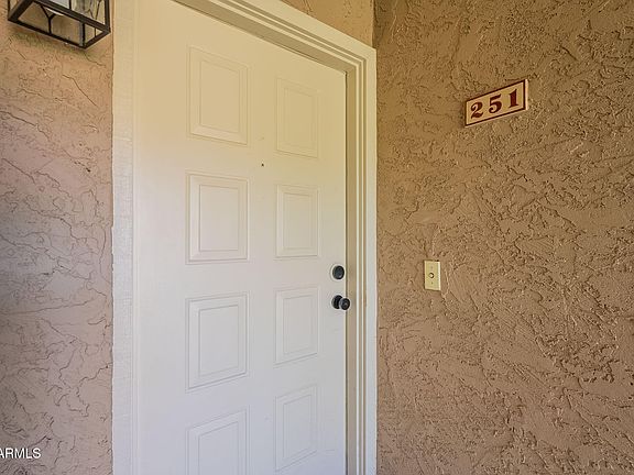 4th image of 2146 W ISABELLA Avenue #251
