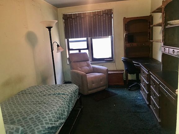 4th image of 8355 Woodhaven Blvd #4M