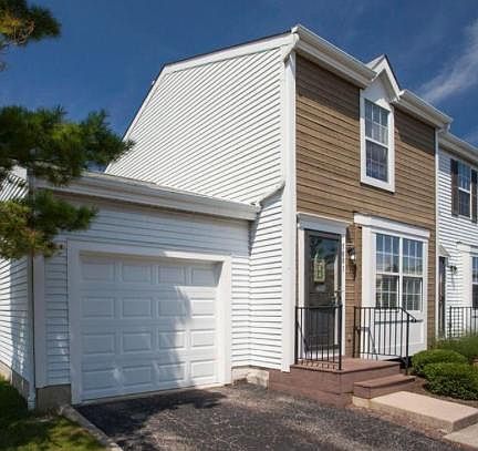 1st image of 5001 Singleton Dr