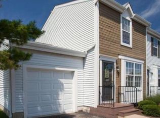 5001 Singleton Dr, Hilliard, OH 43026