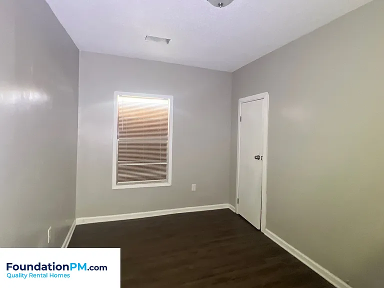 1391 Decatur St — Photo 5