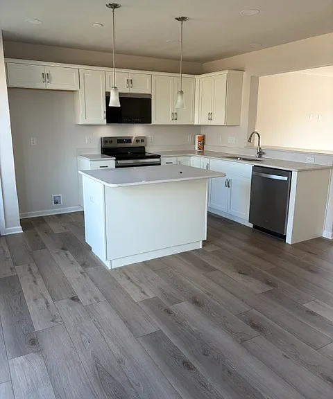 Dolomite Dr — Photo 11