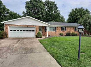 702 Kennedy Dr, Fort Branch, IN