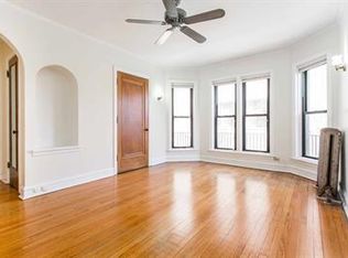 1248 W Addison St #16201847, Chicago, IL 60613