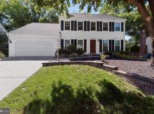 13464 Point Pleasant Dr, Chantilly, VA 20151