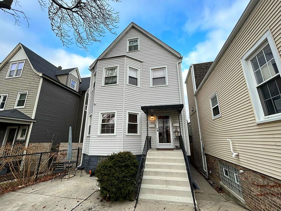 1st image of 3575 N Milwaukee Ave APT 1