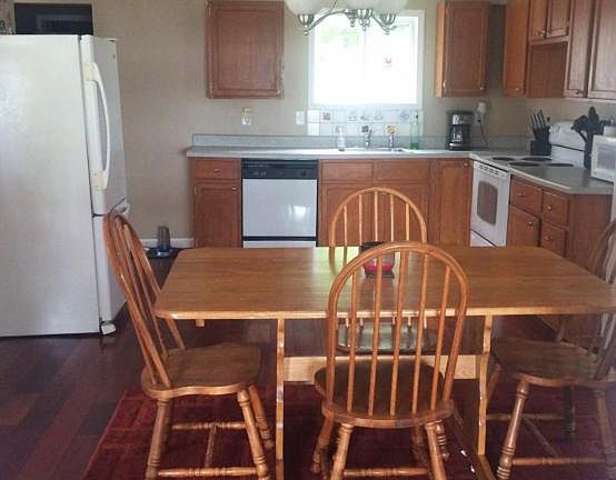 3rd image of 6401 N Beech Ln