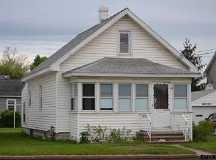 225 Mariaville Rd, Schenectady, NY 12306