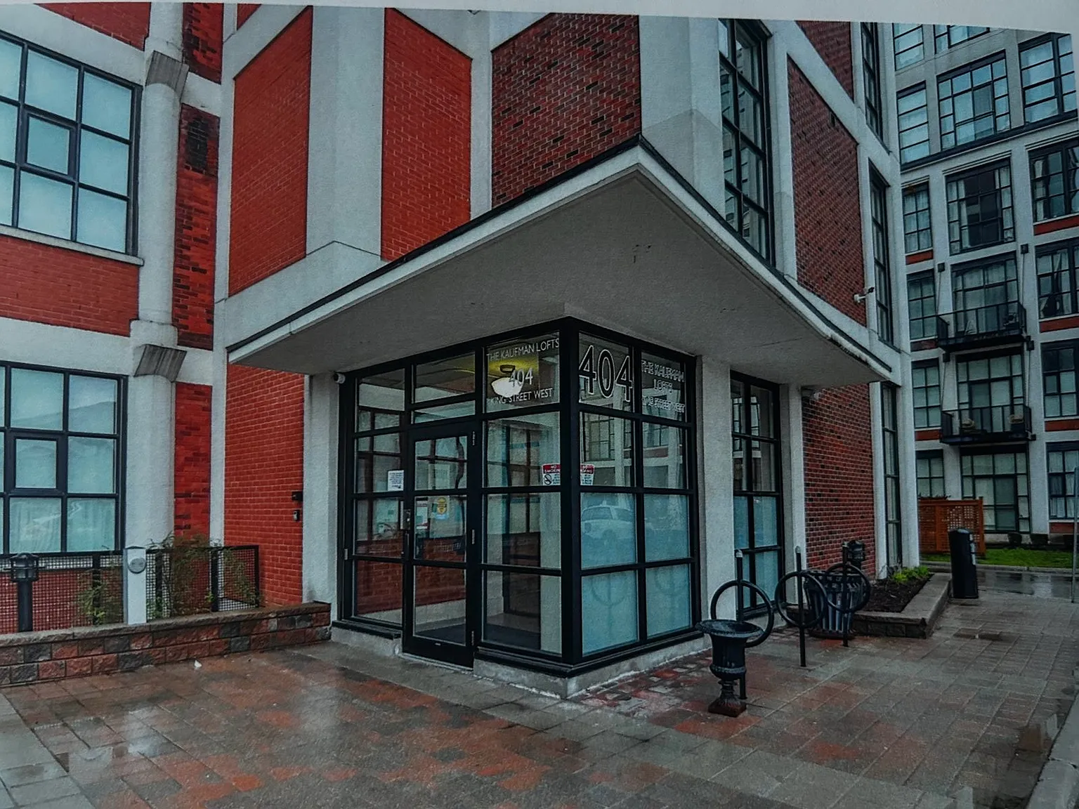 2 bed, 897 sqft, $2,800 — Photo 1