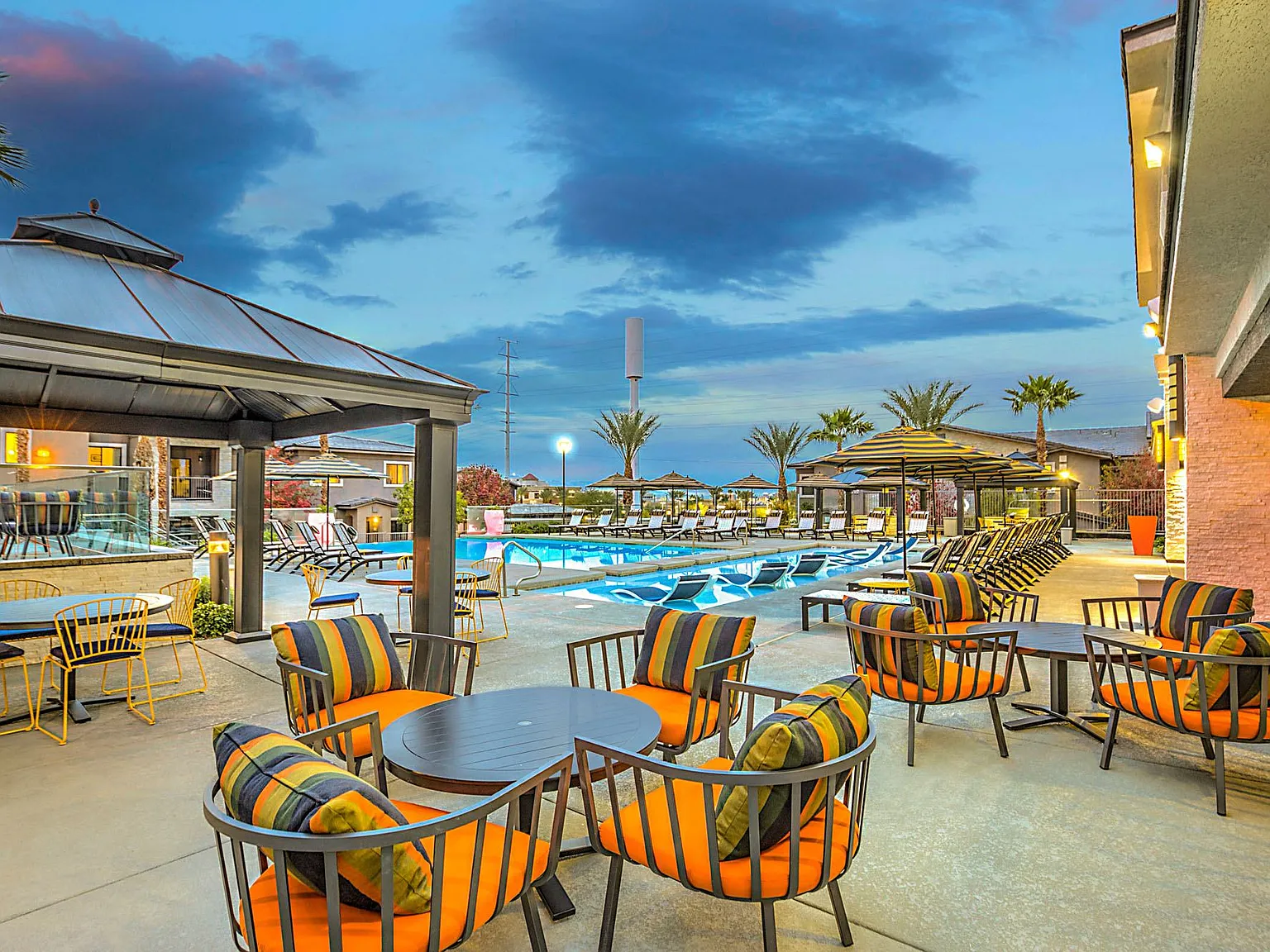 The Domain — Photo 4