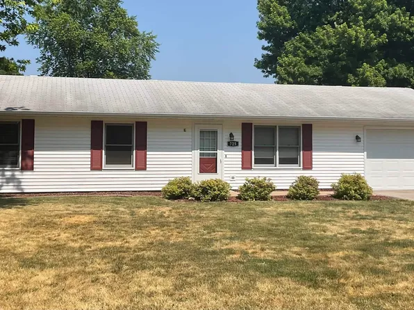 725 Prairie View Rd, Knoxville, IL 61448