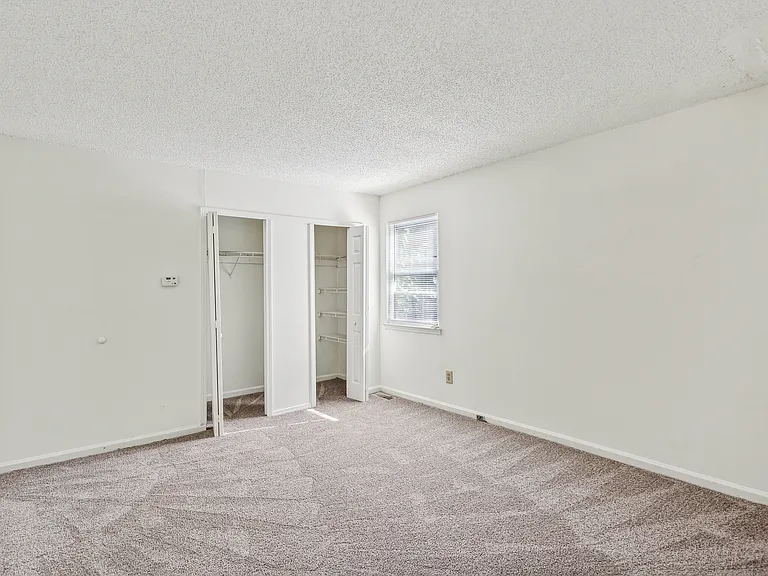 1281 Creekside Ct SE — Photo 11