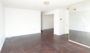 3rd image of 18 Colonial Dr #1