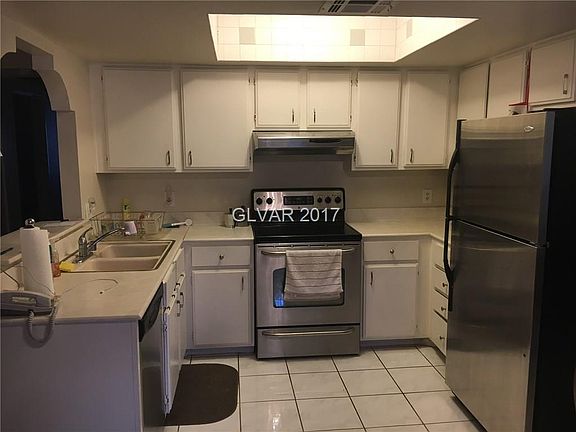 2nd image of 4750 Obannon Dr APT C