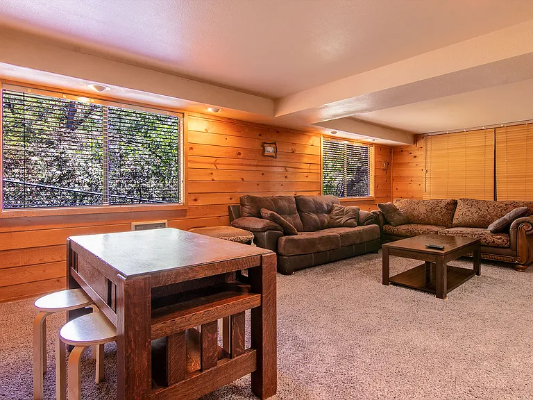 24800 Marion Ridge Dr — Photo 47