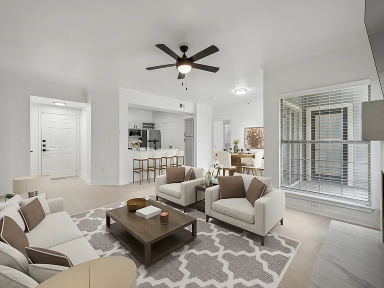 Stetson Apartments — Photo 2