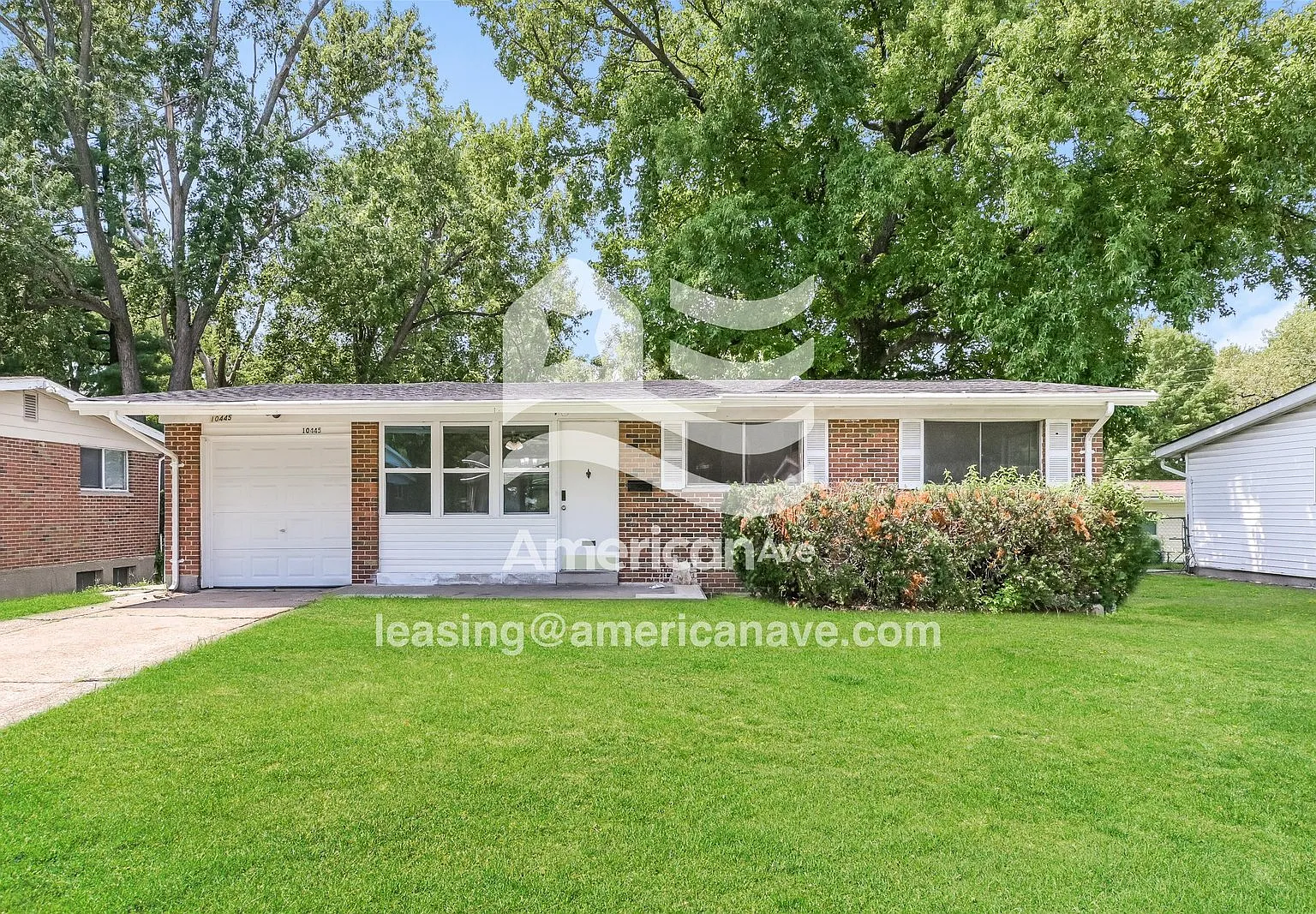 3 bed, 1.5 bath, 1092 sqft, $1,575 — Photo 1