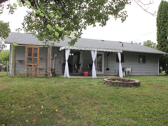 4th image of 755 Morningstar Dr