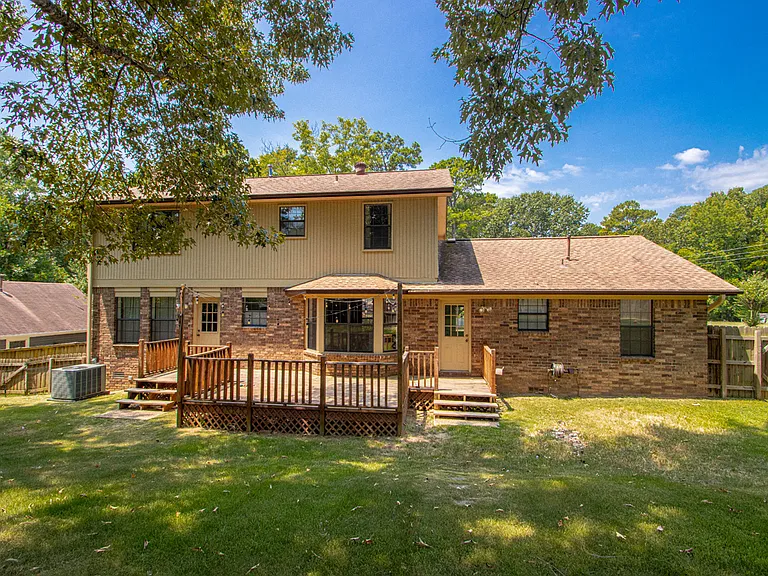 17 Laver Cir — Photo 8