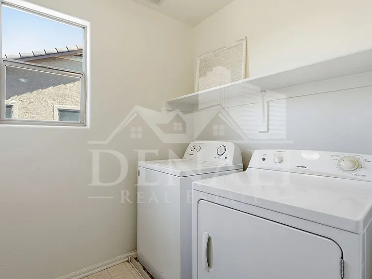 4923 N 108th Dr — Photo 22