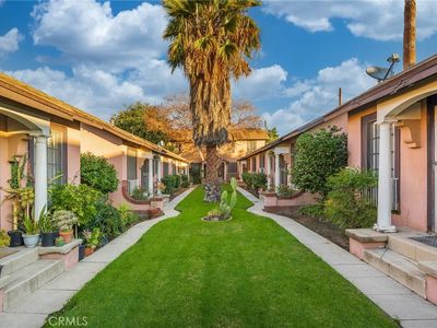 415 Riverdale Dr, Glendale, CA, 91204