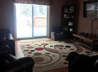 29 Brown Rd, Colebrook, NH 03576