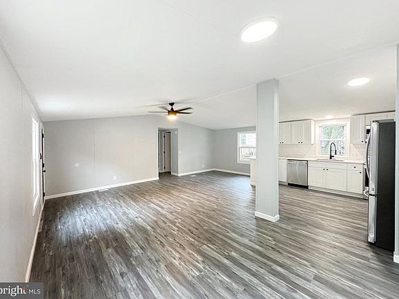 5th image of 232 Ella Welch Way
