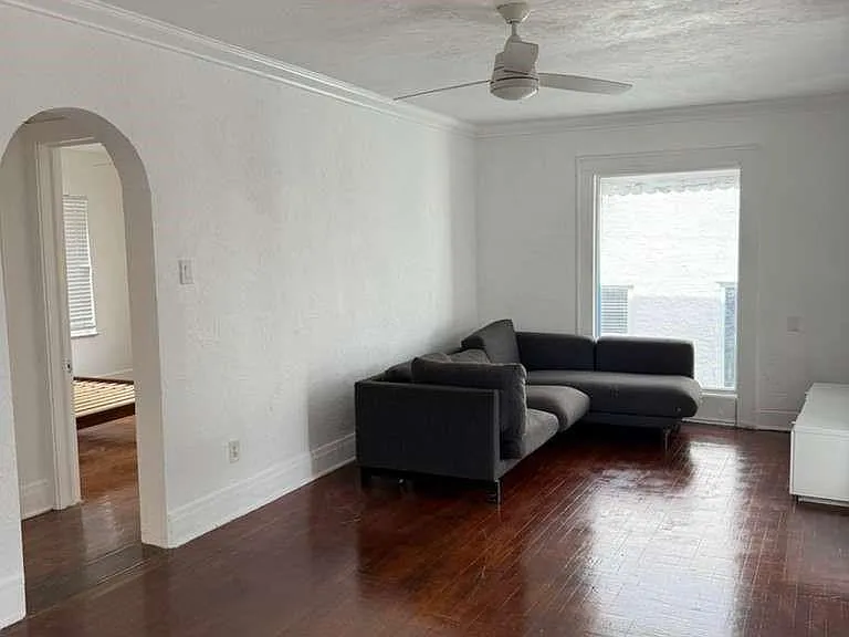 817 Tyler St #8 — Photo 6