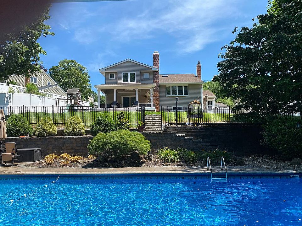 1st image of 16 Hill Ln