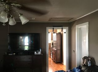 148 E Marion St, Clute, TX 77531