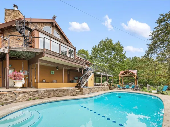 18089 Timber Ridge Dr, Siloam Springs, AR 72761