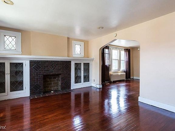 livingroom dining room