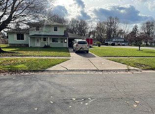 103 Medallion Cir, Rochester, NY 14626