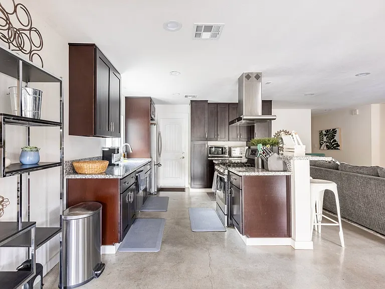 78315 Crestview Ter — Photo 14