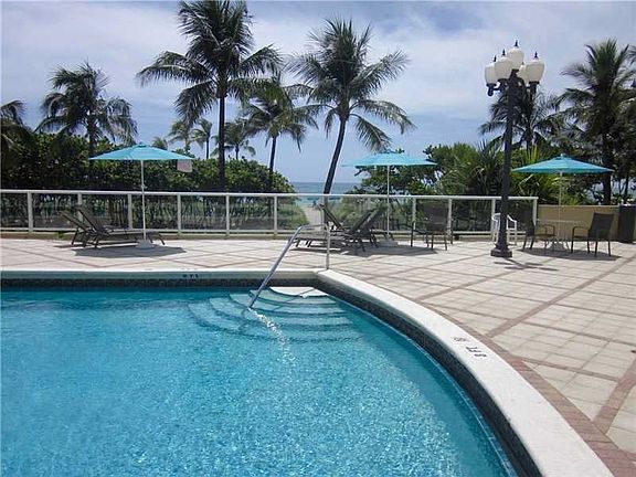 3rd image of 10185 Collins Ave Ph 14